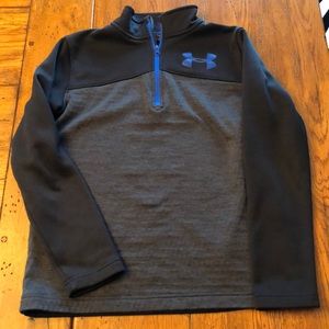 Under Armour boys medium half zip.